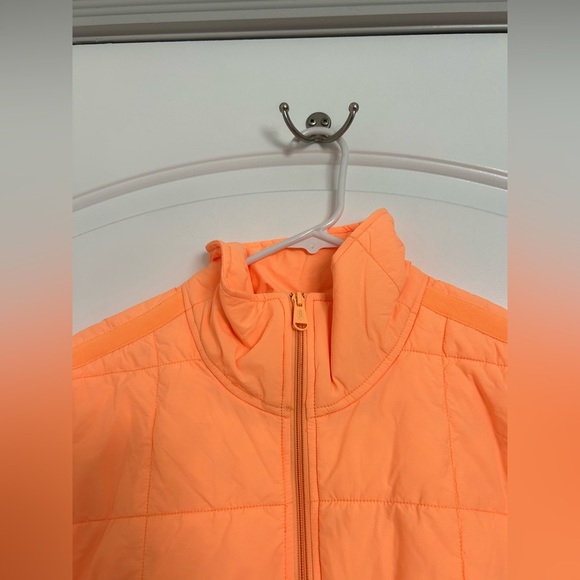 Free People Movement Pippa Packable Puffer Vest Neon
Clementine Size large - Picture 11 of 13